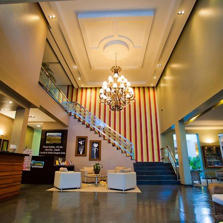Aipana Plaza Hotel บัววิสตา ภายนอก รูปภาพ