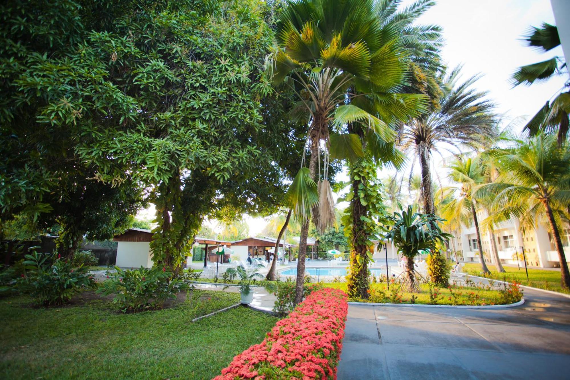 Aipana Plaza Hotel บัววิสตา ภายนอก รูปภาพ